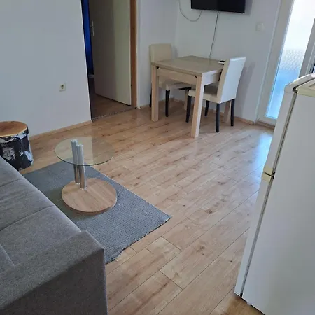 Zeljko Apartamento *